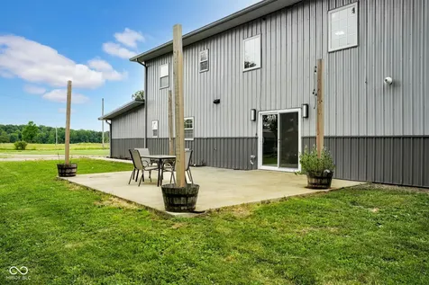 1975 S County Road 800 W North Vernon IN 47265