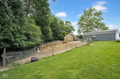 1975 S County Road 800 W North Vernon IN 47265