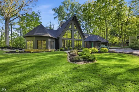 940 Tillson Drive Zionsville IN 46077
