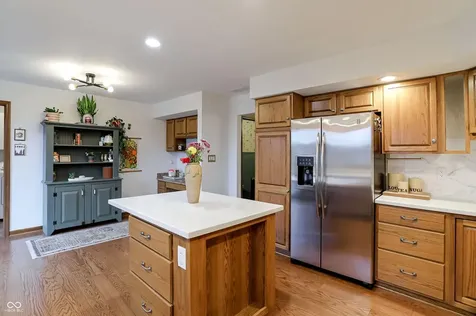 940 Tillson Drive Zionsville IN 46077
