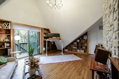 940 Tillson Drive Zionsville IN 46077