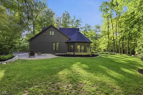 940 Tillson Drive Zionsville IN 46077