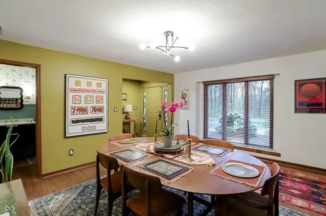 940 Tillson Drive Zionsville IN 46077