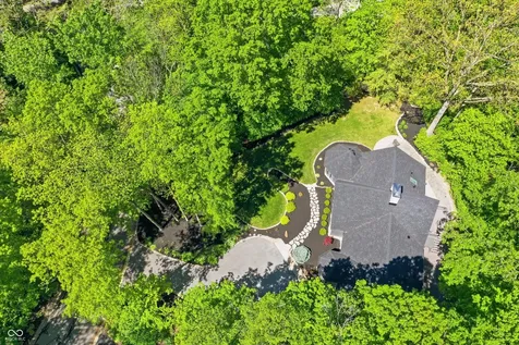 940 Tillson Drive Zionsville IN 46077