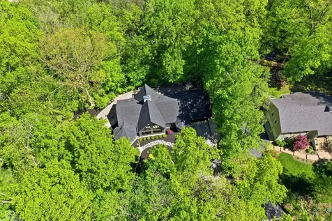 940 Tillson Drive Zionsville IN 46077