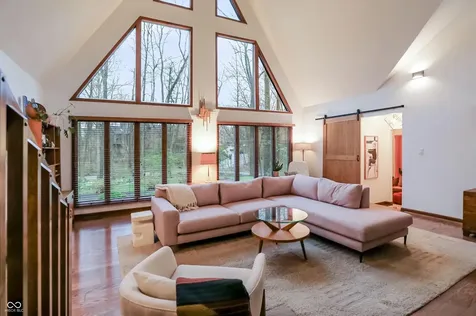 940 Tillson Drive Zionsville IN 46077
