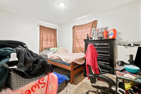 2048 N Goodlet Avenue Indianapolis IN 46222