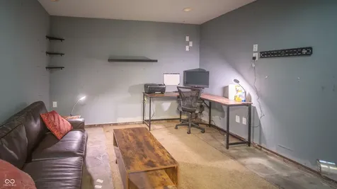 5855 Andover Road Indianapolis IN 46220