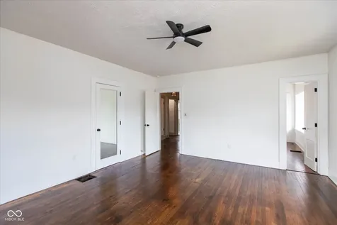 3358 Ruckle Street Indianapolis IN 46205