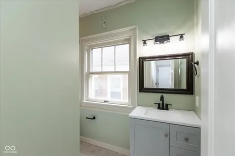 3358 Ruckle Street Indianapolis IN 46205