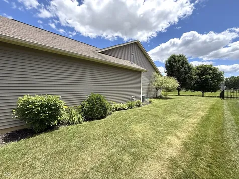 6787 Wilmot Lane Avon IN 46123