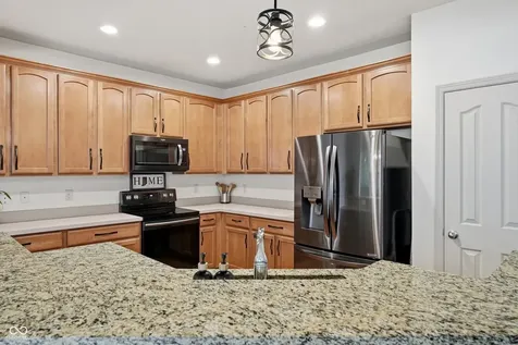 12897 Oxbridge Place Fishers IN 46037