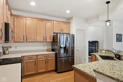 12897 Oxbridge Place Fishers IN 46037