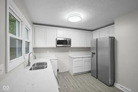 710 W Southport Road Indianapolis IN 46217