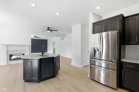 3256 Waterside Court Greenwood IN 46143