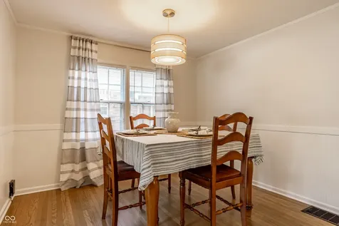 4626 Boulevard Place Indianapolis IN 46208