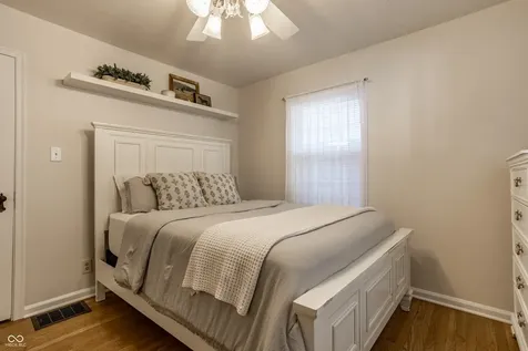 4626 Boulevard Place Indianapolis IN 46208