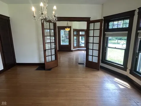 242 N Arsenal Avenue Indianapolis IN 46201