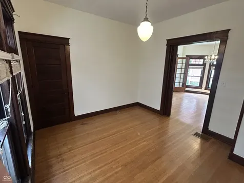 242 N Arsenal Avenue Indianapolis IN 46201