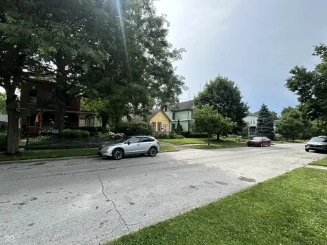 242 N Arsenal Avenue Indianapolis IN 46201