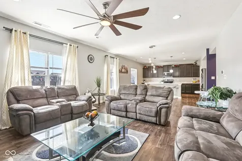 6673 Laurelwood Pendleton IN 46064