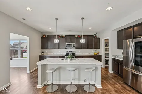 6673 Laurelwood Pendleton IN 46064