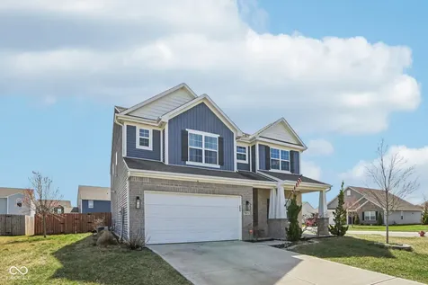 6673 Laurelwood Pendleton IN 46064