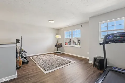 6673 Laurelwood Pendleton IN 46064