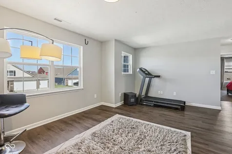 6673 Laurelwood Pendleton IN 46064