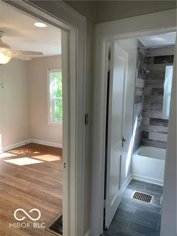 4905 E 13th Street Indianapolis IN 46201