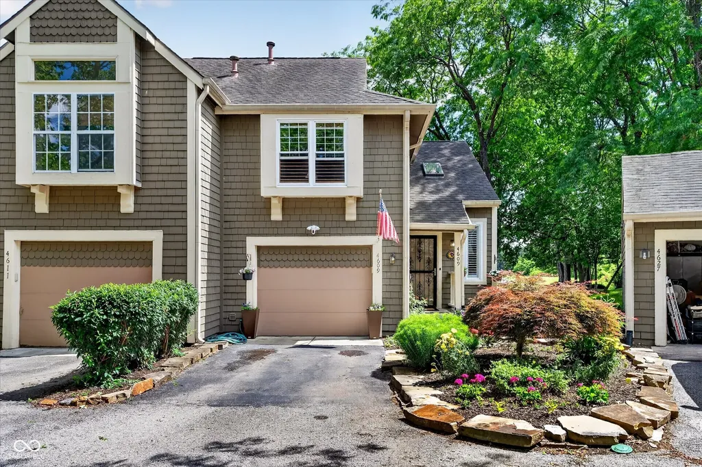 4609 Stansbury Court Indianapolis IN 46254