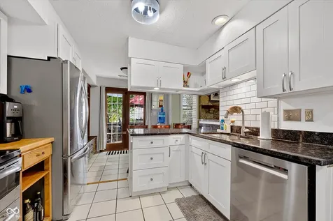 4609 Stansbury Court Indianapolis IN 46254
