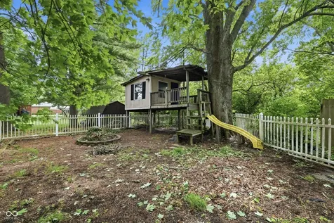 7152 Eagle Road Brownsburg IN 46112