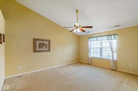 1366 Hamilton Drive Greenwood IN 46143