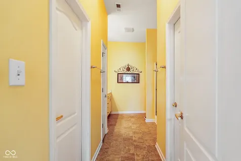 1366 Hamilton Drive Greenwood IN 46143