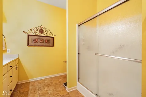 1366 Hamilton Drive Greenwood IN 46143