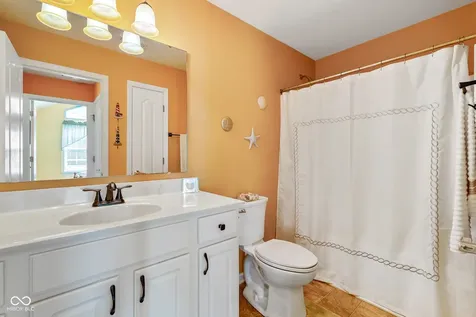 1366 Hamilton Drive Greenwood IN 46143