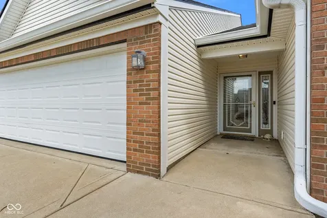 1366 Hamilton Drive Greenwood IN 46143