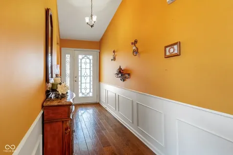 1366 Hamilton Drive Greenwood IN 46143