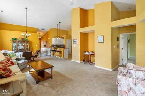1366 Hamilton Drive Greenwood IN 46143
