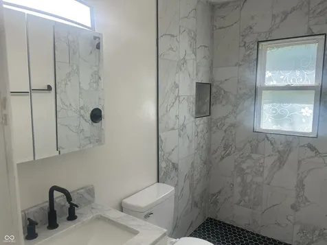 3062 N Temple Avenue Indianapolis IN 46218