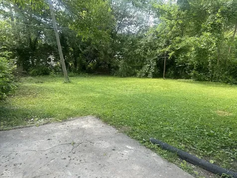 3062 N Temple Avenue Indianapolis IN 46218