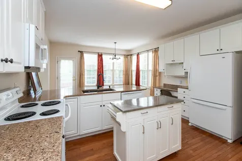 13883 Golden Saddle Court Carmel IN 46032