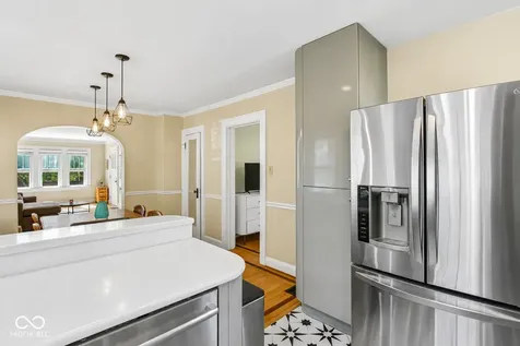 5429 Carrollton Avenue Indianapolis IN 46220