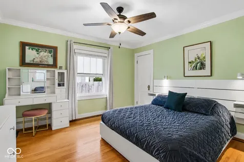5429 Carrollton Avenue Indianapolis IN 46220