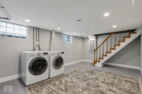 5429 Carrollton Avenue Indianapolis IN 46220