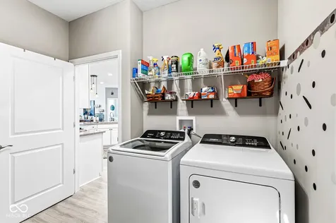 7202 Wooden Grange Drive Indianapolis IN 46259