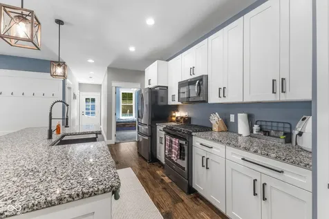 4763 N Nature Hills Lane Martinsville IN 46151