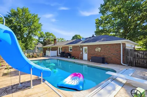 7546 Dianna Drive Brownsburg IN 46112