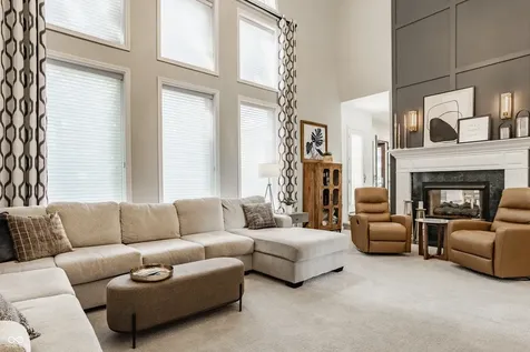7165 Fox Hollow Ridge Zionsville IN 46077